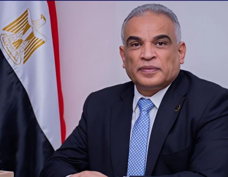 رئيس جامعة طنطا يهنئ البابا تواضروس الثاني والأخوة الأقباط بمناسبة عيد القيامة المجيد