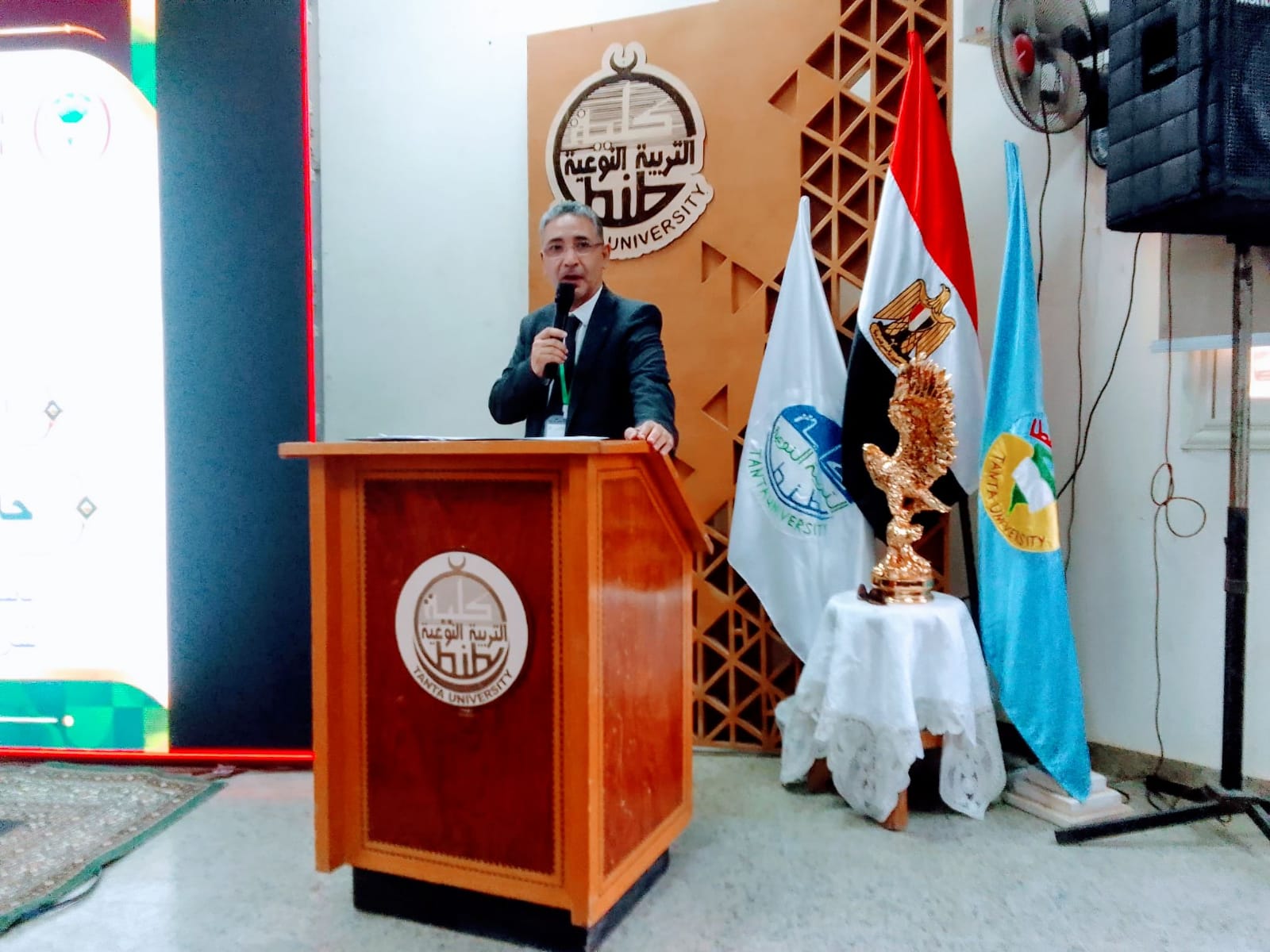 بالفيديو كلمة نائب رئيس جامعة طنطا للدراسات العليا خلال  فعاليات الجلسة الافتتاحية للمؤتمر العلمي الدولي الحادي عشر 