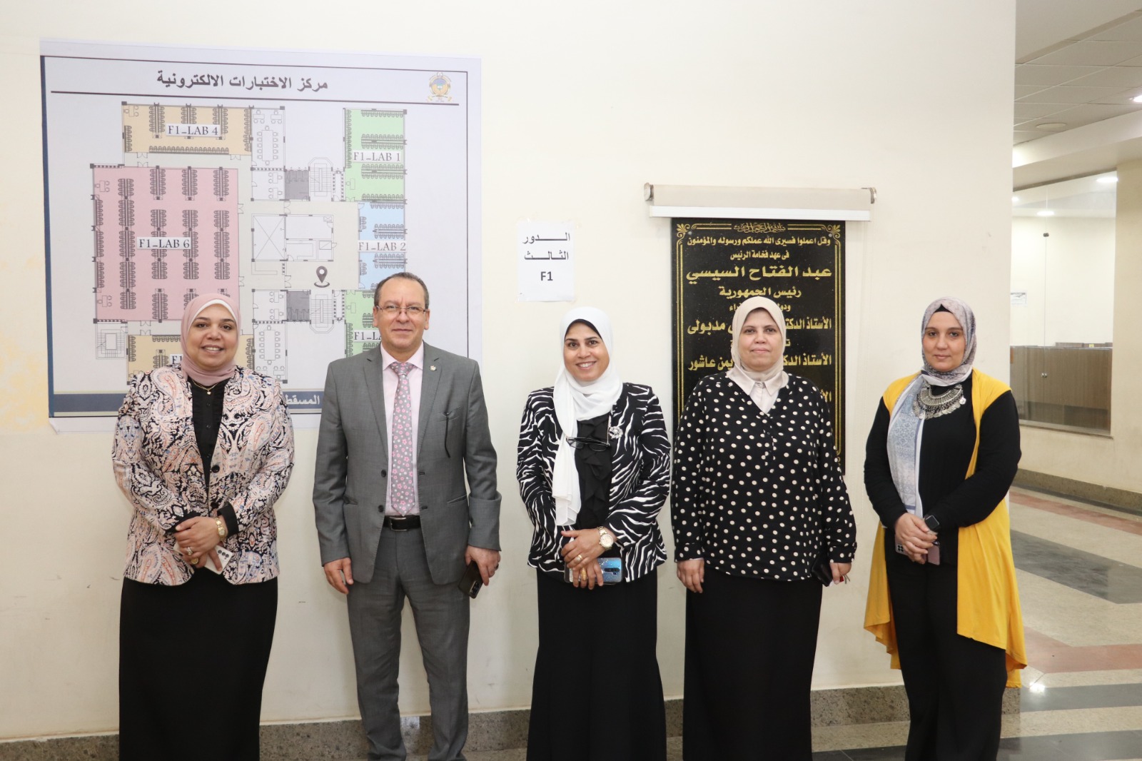 نائب رئيس جامعة طنطا لشئون التعليم والطلاب وعميد تمريض طنطا في جولة تفقدية لمتابعة أعمال امتحانات الفصل الدراسي الثاني للعام الجامعي 2025 / 2026