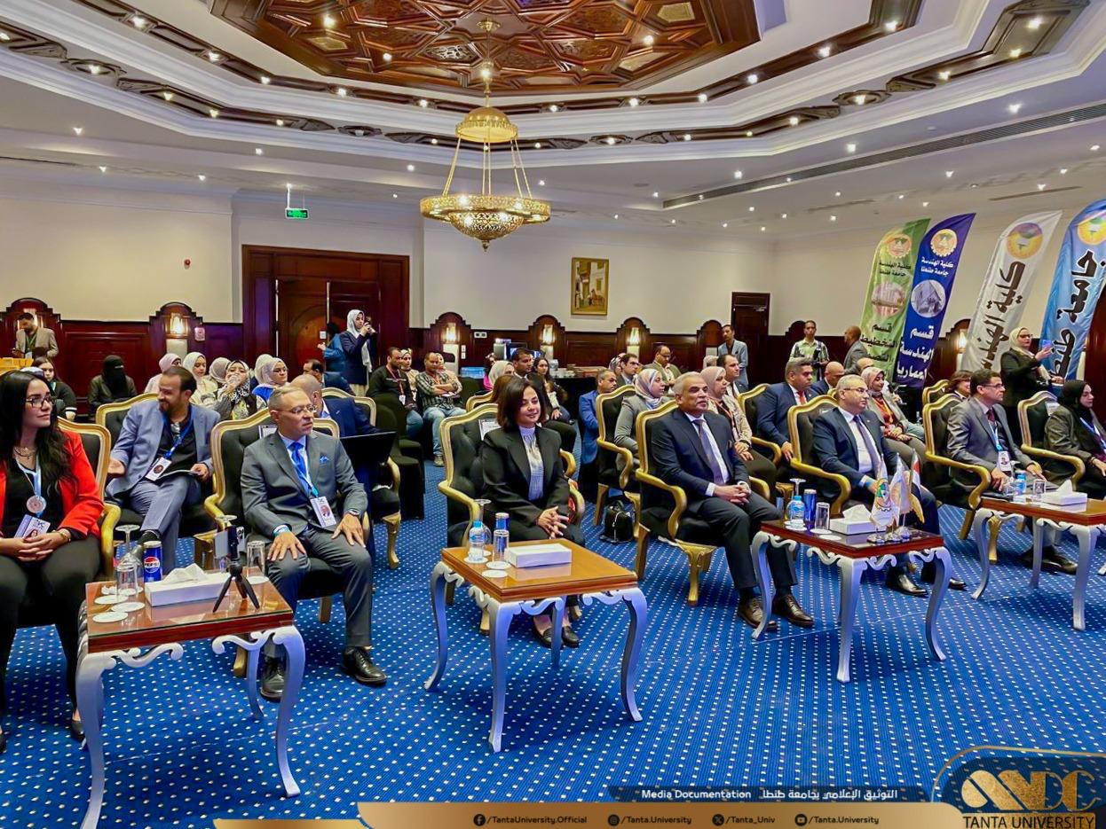 بمشاركات دولية ودعم كامل من ممثلي القطاع الصناعي:     مؤتمر جامعة طنطا الدولي للعمارة والعمران يناقش اليات تقليل البصمة الكربونية وتحقيق الاستدامة 