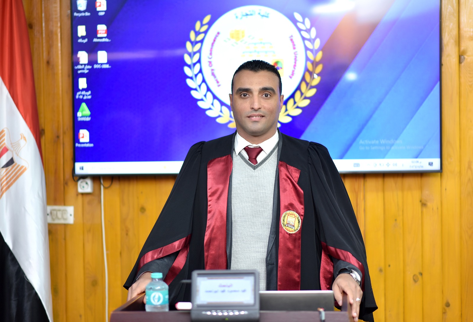 مناقشة مشروع البحث للماجستير المهني فى إدارة الأعمال تخصص (ادارة الموارد البشرية ) للباحث : محمد محمود محمد ابواحمد