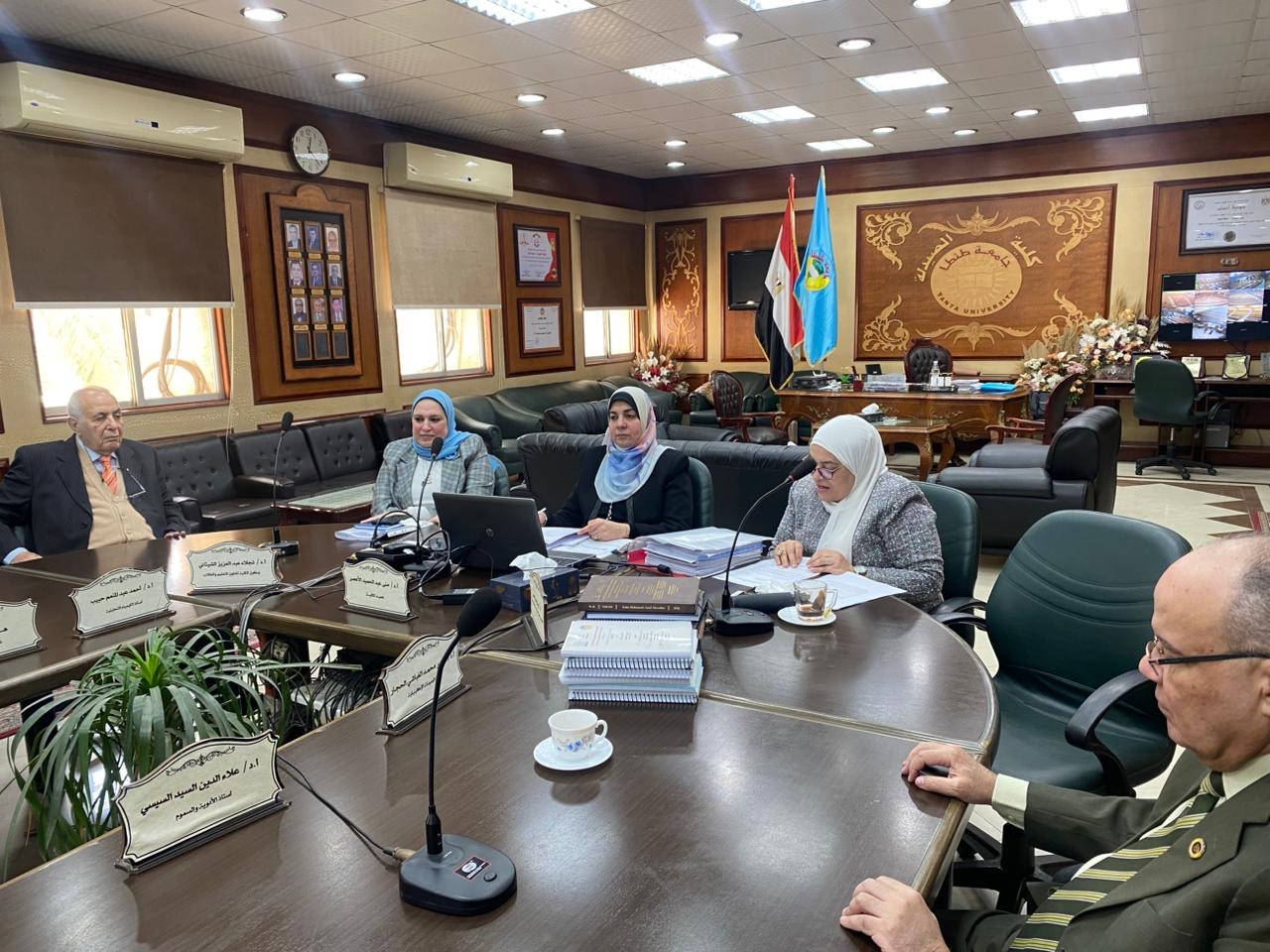 انعقاد الجلسة السادسة لمجلس كلية الصيدلة جامعة طنطا للعام الجامعي ٢٠٢٥–٢٠٢٦