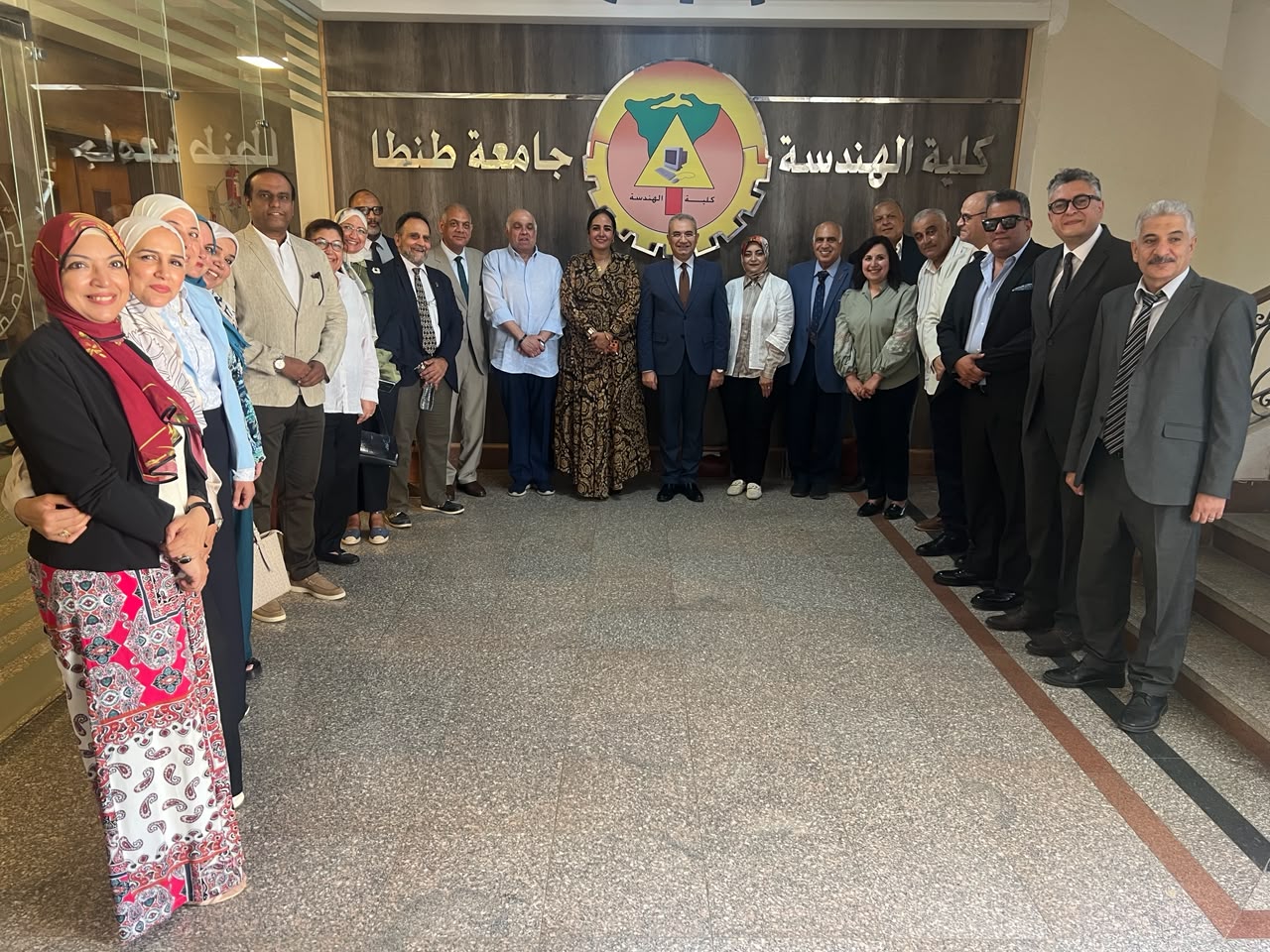كلية الهندسة جامعة طنطا تستقبل لجان مناقشة مشروعات التخرج للعام الجامعي ٢٠٢٦/٢٠٢٥