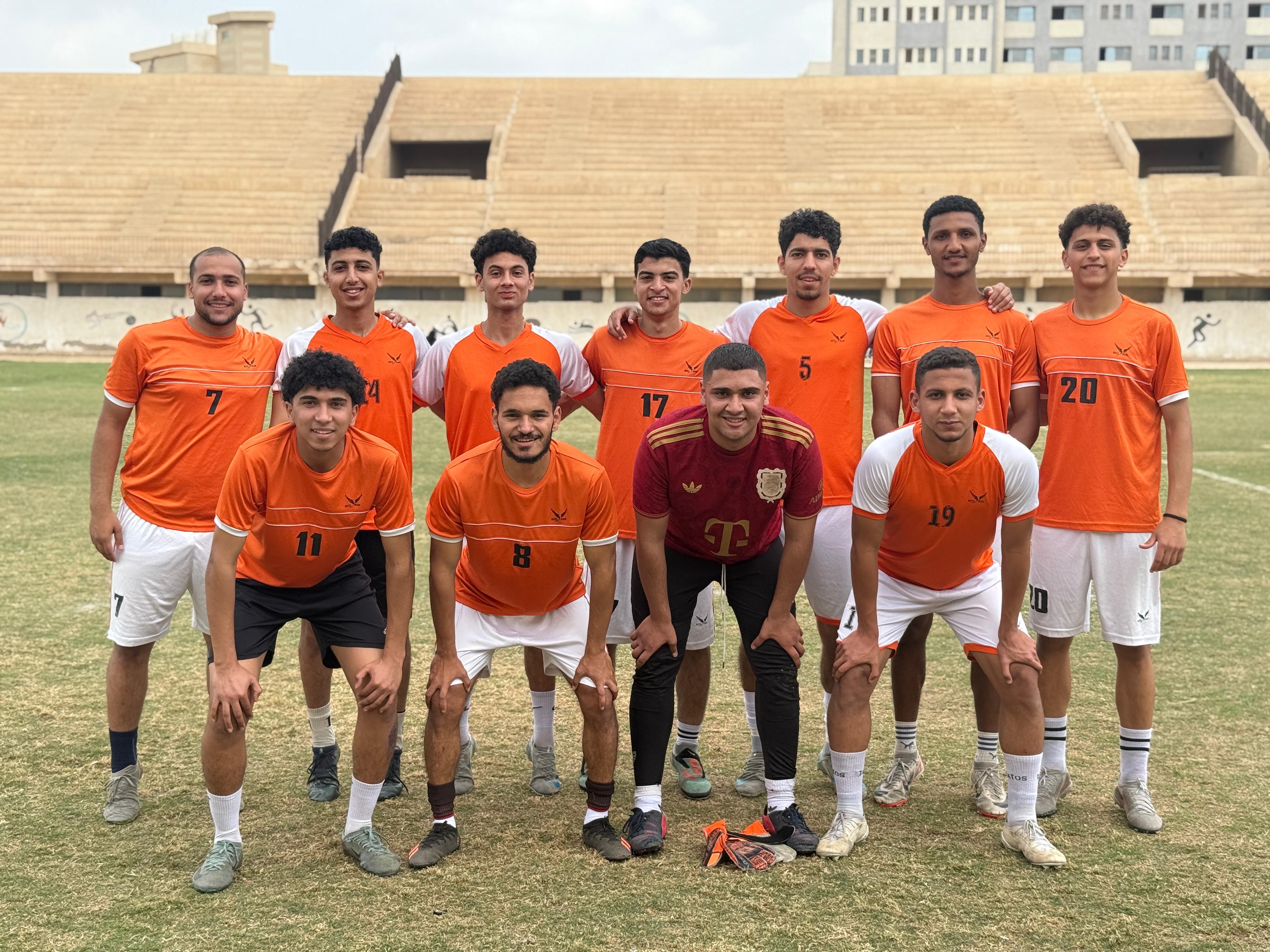 عميد تمريض طنطا تهنئ فريق كرة القدم  بالكلية لفوزه على كلية الزراعة في بطولة كأس أ.د/ رئيس الجامعة