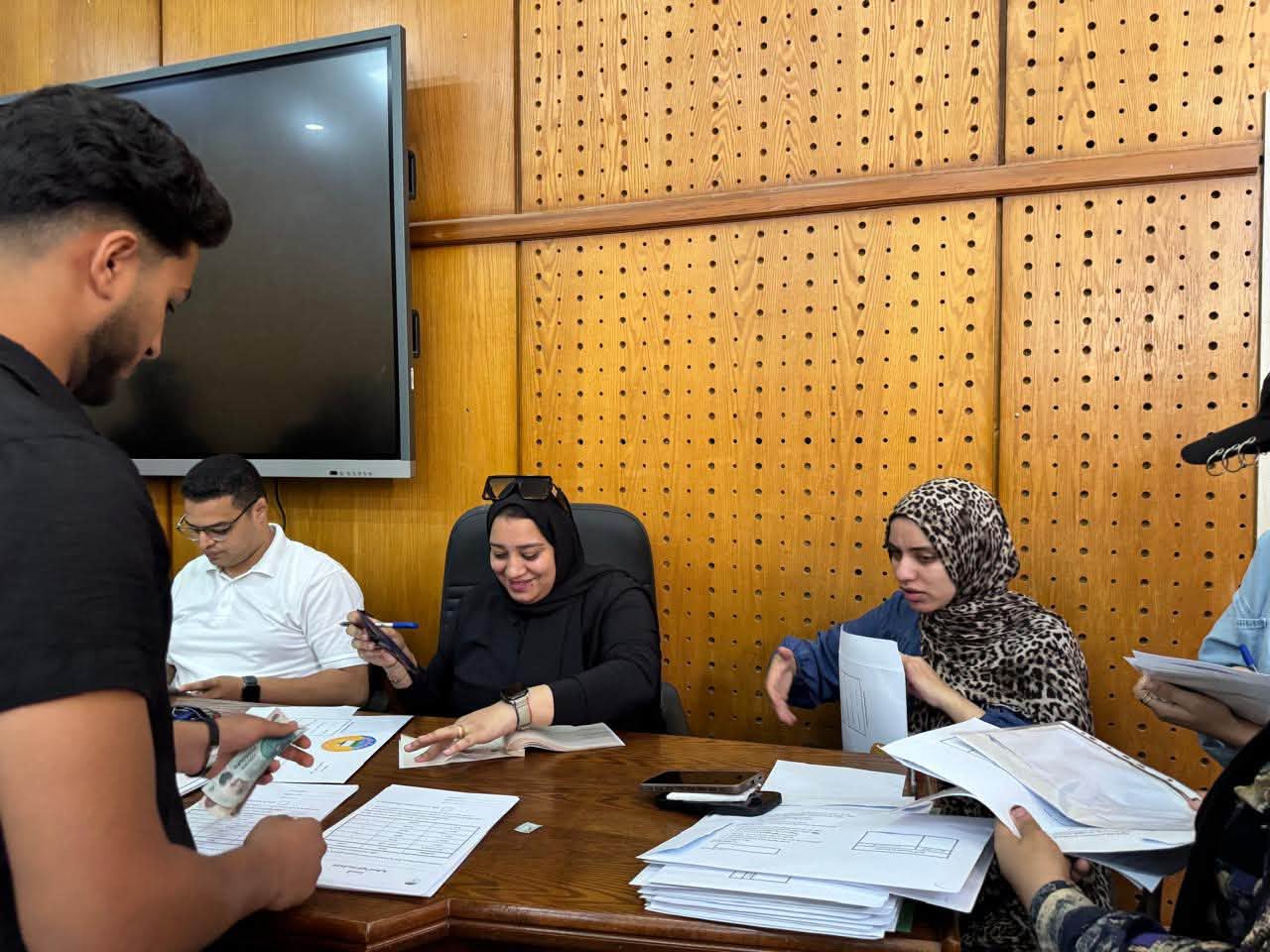 تطبيقية طنطا تستقبل طلابها الجدد لإستكمال إجراءات التقديم