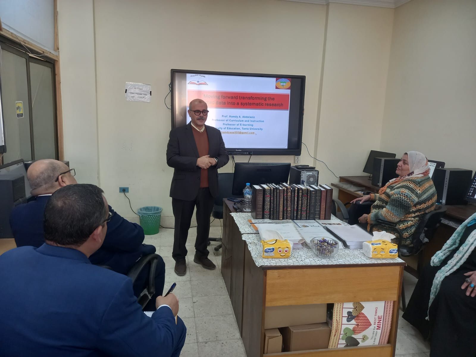 كلية التربية بجامعة طنطا تعقد الاجتماع الرابع لتعزيز التعاون مع تعليم الغربية وتنفيذ ورش تدريبية في البحث العلمي