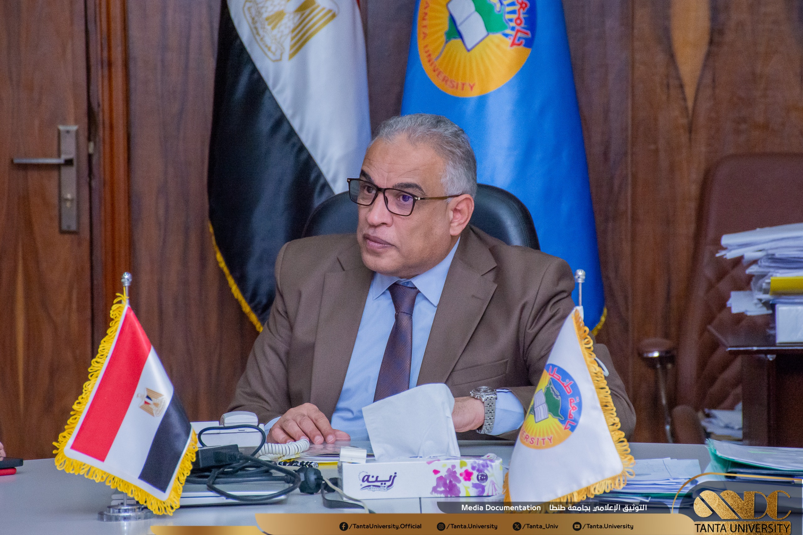 خلال ترأسه المجلس الأعلى للمراكز والوحدات بجامعة طنطا:  الدكتور محمد حسين يشدد على تطبيق آليات الحوكمة المؤسسية لتعزيز الشفافية وزيادة الموارد الذاتية