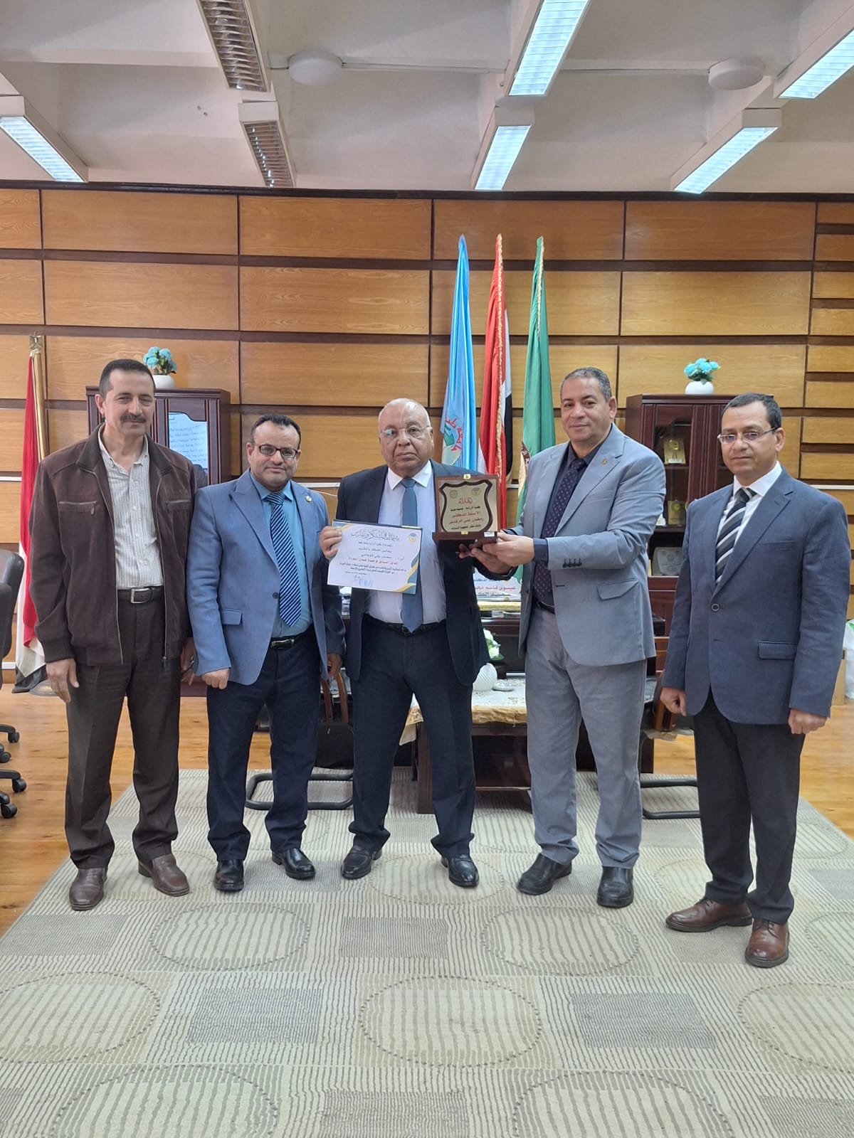 لمسة وفاء.. زراعة طنطا تُكرم الأستاذ الدكتور رمضان الرفاعي رائد الجودة بالكلية  ​