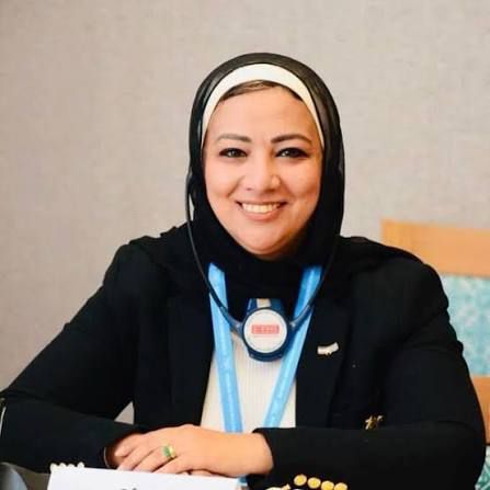 رئيس جامعة طنطا، يهنىء الدكتورة جينا الفقي لتجديد تكليفها قائمًا بأعمال رئيس أكاديمية البحث العلمي والتكنولوجيا