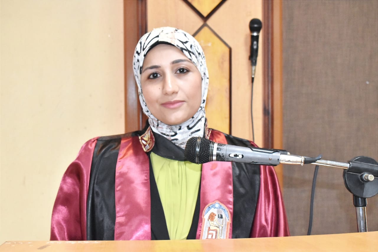 مناقشة رسالة الدكتوراه للباحثة إسلام محمد سيف الصعيدي بقسم التاريخ بآداب طنطا