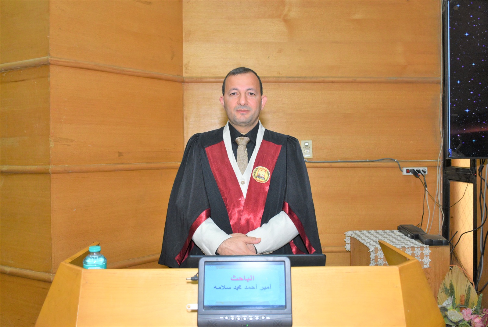 مناقشة مشروع البحث للدكتوراه المهنية فى إدارة الأعمال تخصص (المحاسبة والتمويل) للباحث : أمير أحمد محمد سلامة